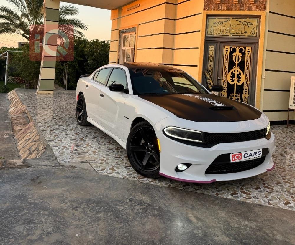 دودج تشارجر